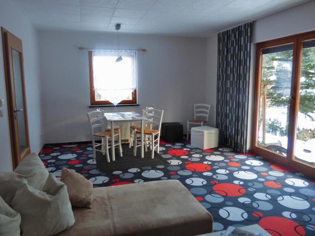 Adrett Apartment Hermsdorf  ภายนอก รูปภาพ